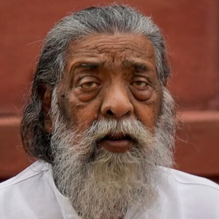 <span class="nnColorfulPostColor" style="color:rgb(0,0,0,1)">ઝારખંડના પૂર્વ મુખ્યમંત્રી શીબુ સોરેનનું દિલ્હીની હોસ્પિટલમાં સારવાર દરમિયાન નિધન</span>