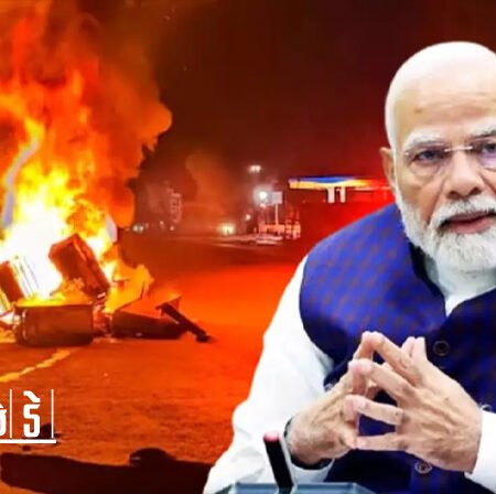<span class="nnColorfulPostColor" style="color:rgb(0,0,0,1)">વડાપ્રધાનની મુલાકાત પહેલાં મણિપુરમાં હિંસા :  ટોળાએ મોદીના સ્વાગત  માટેના હંગામી સ્ટ્રક્ચર તોડી પાડ્યા</span>